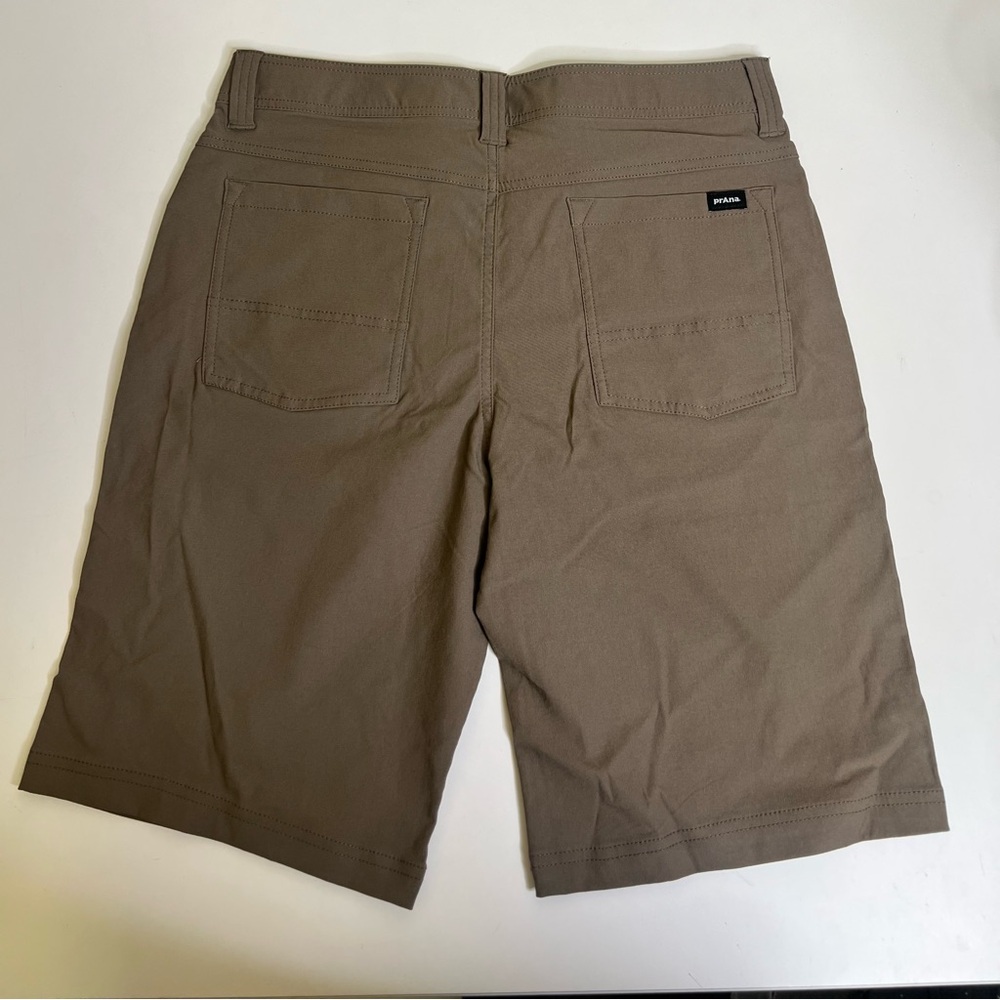 Prana Men's Brown Flat Front Shorts - Size 32 x 11 - Picture 2 of 7